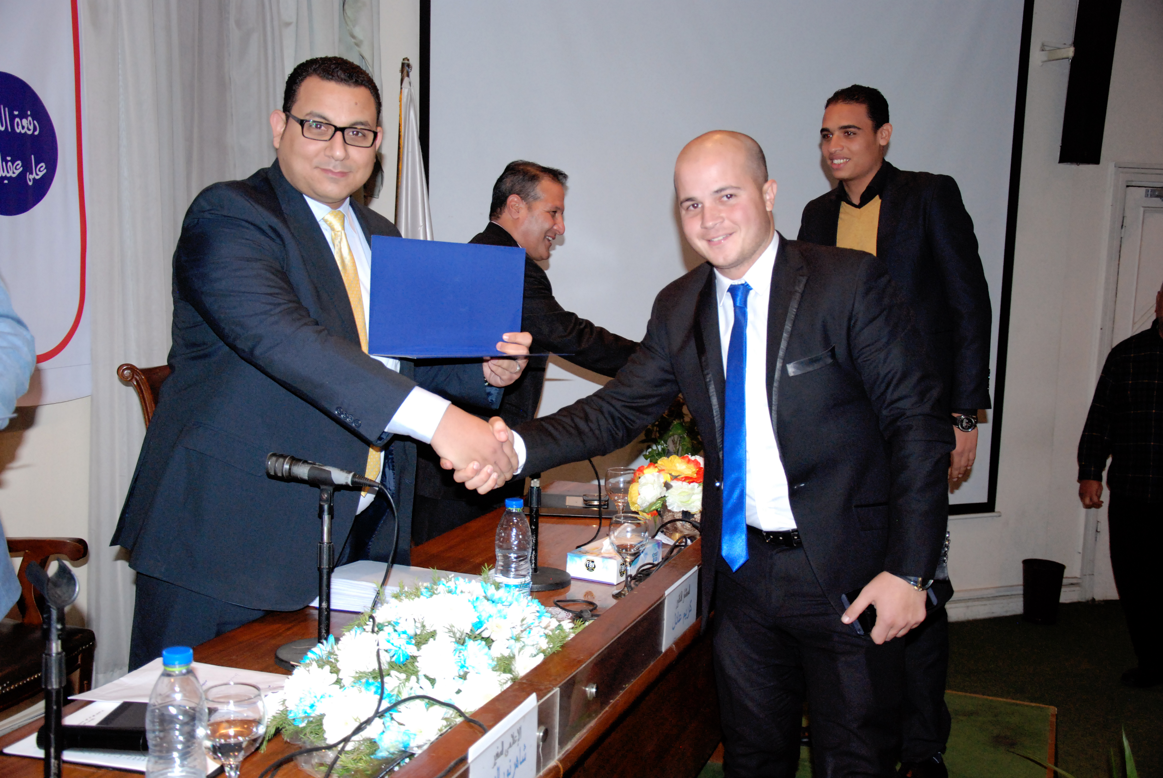 تحت إشراف المنظمة دورة خبراء العلاقات الدبلوماسية والقنصلية بجامعة عين شمس  يناير 2015